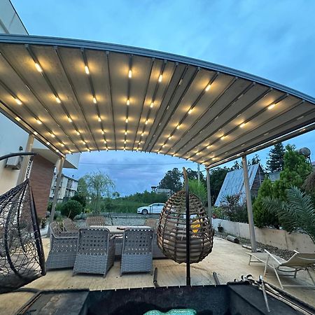 Апартаменты SHAKO&NAKO HOME Уреки Экстерьер фото