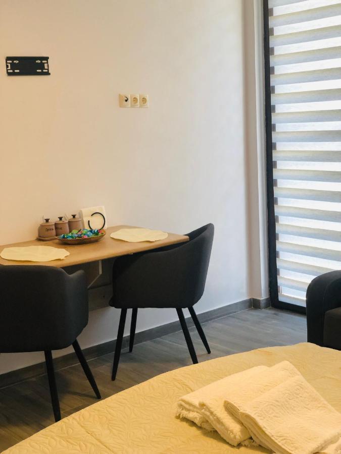 Апартаменты SHAKO&NAKO HOME Уреки Экстерьер фото