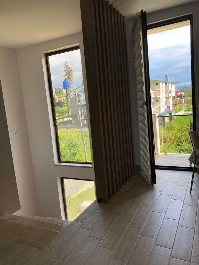 Апартаменты SHAKO&NAKO HOME Уреки Экстерьер фото