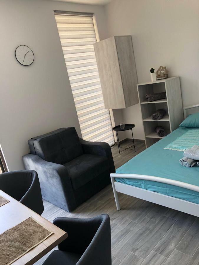 Апартаменты SHAKO&NAKO HOME Уреки Экстерьер фото