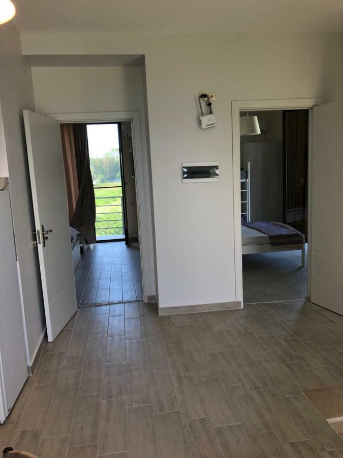 Апартаменты SHAKO&NAKO HOME Уреки Экстерьер фото