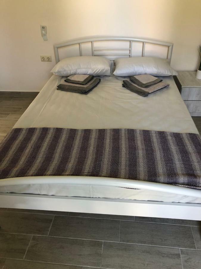 Апартаменты SHAKO&NAKO HOME Уреки Экстерьер фото